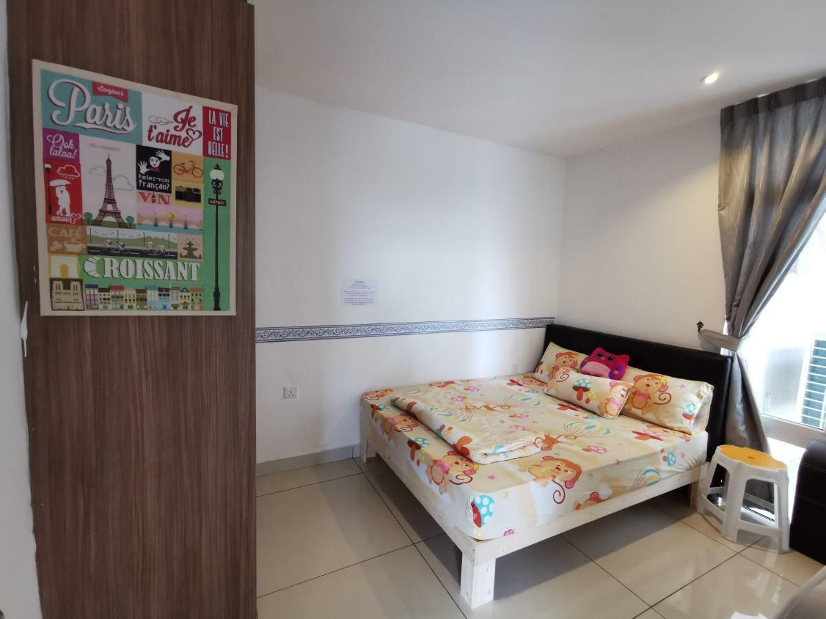 Homestay Τζόχορ Μπάχρου Εξωτερικό φωτογραφία